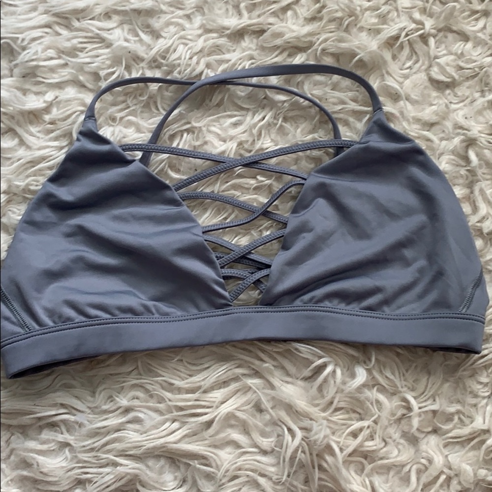 Victoria sport. sports bra